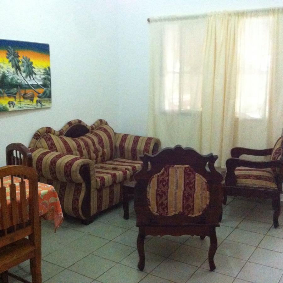 Residencial Estephany Sosúa 外观 照片